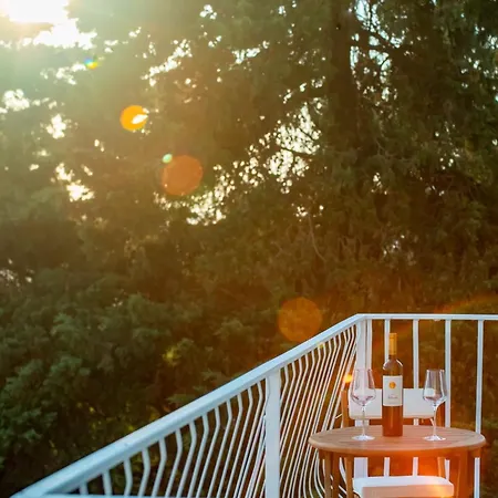 Sweet Escape - Two Bedroom With Terrace And Sea View Apartament