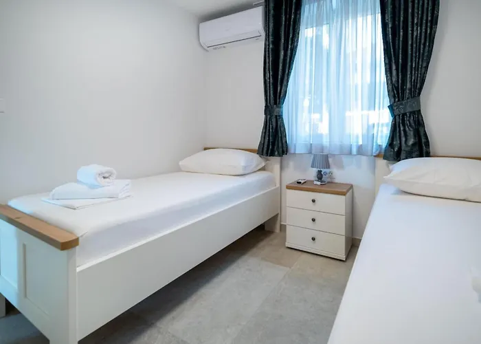 Sweet Escape - Two Bedroom With Terrace And Sea View * Dubrovnik